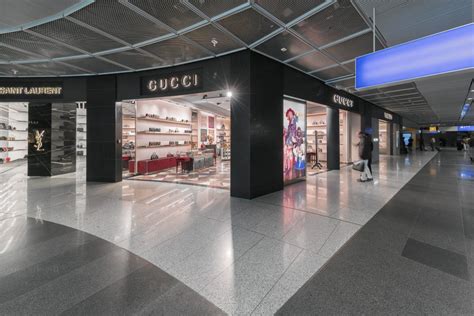 Gucci airport shops